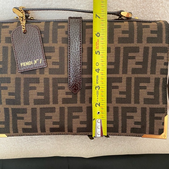 Fendi Zucca Print Classic No.1 Mesenger Bag in Canvas.  In great condition. - Picture 11 of 16